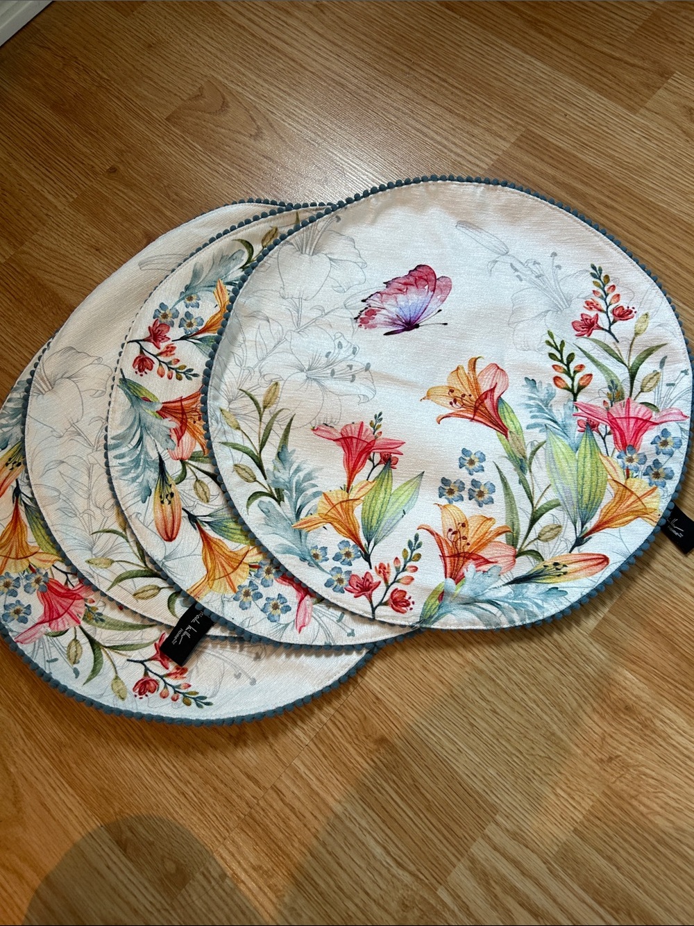 Floral Round Placemat Set - Multicolor Garden Print